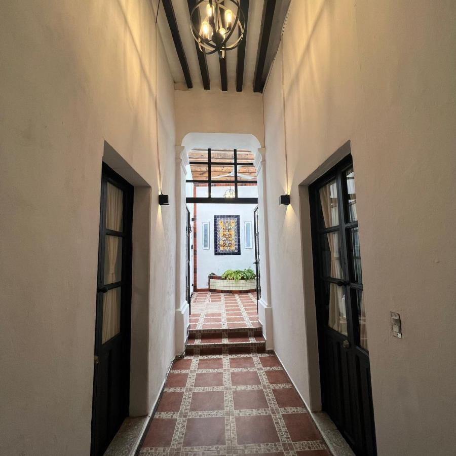 Hostal Luna 49 Querétaro Buitenkant foto
