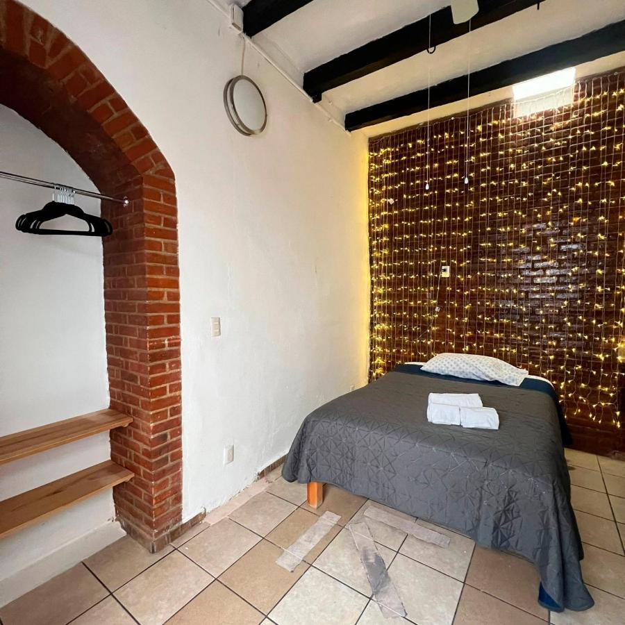 Hostal Luna 49 Querétaro Buitenkant foto