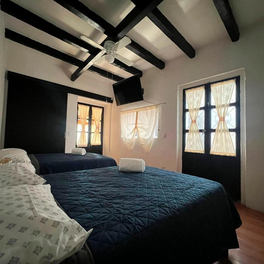 Hostal Luna 49 Querétaro Buitenkant foto