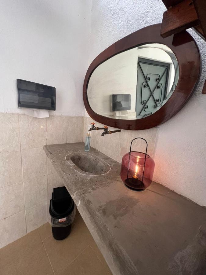 Hostal Luna 49 Querétaro Buitenkant foto